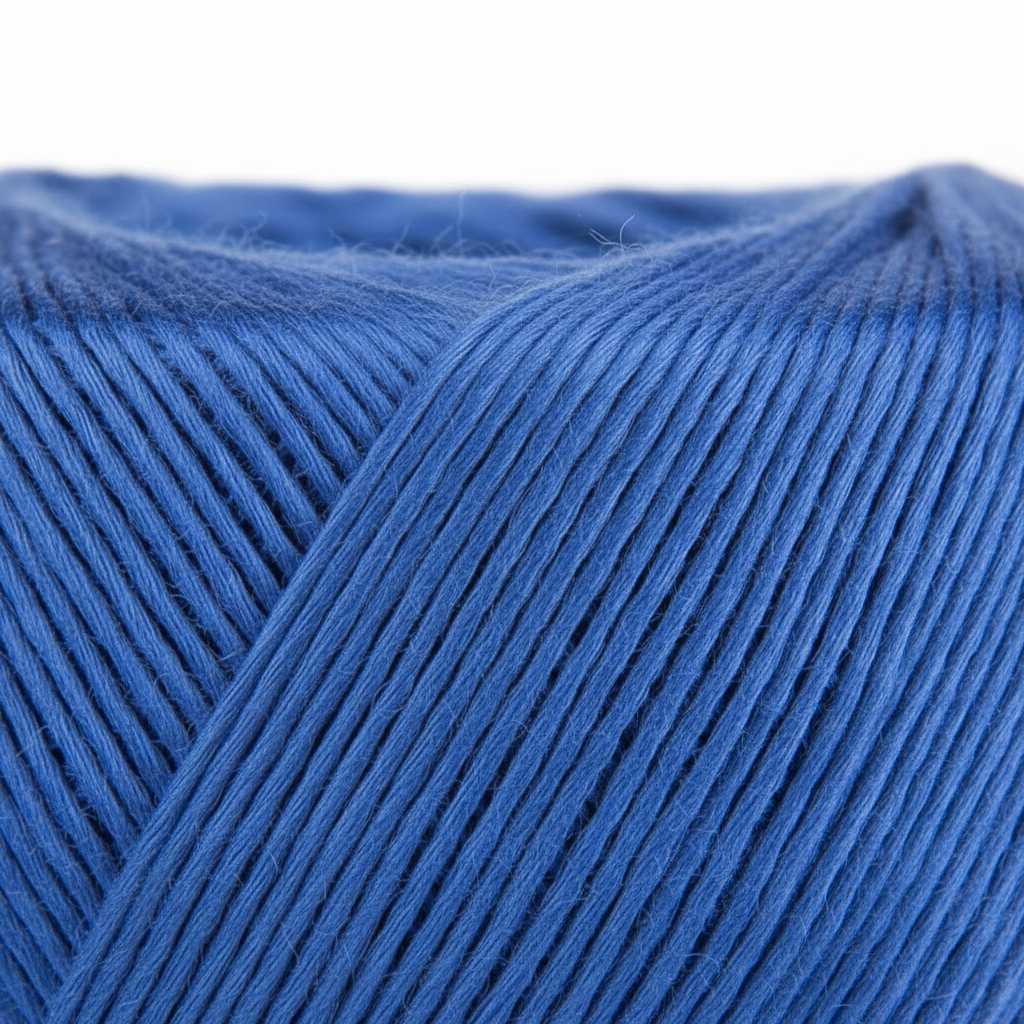 Close-up – Royal Blue Silk Yarn Texture