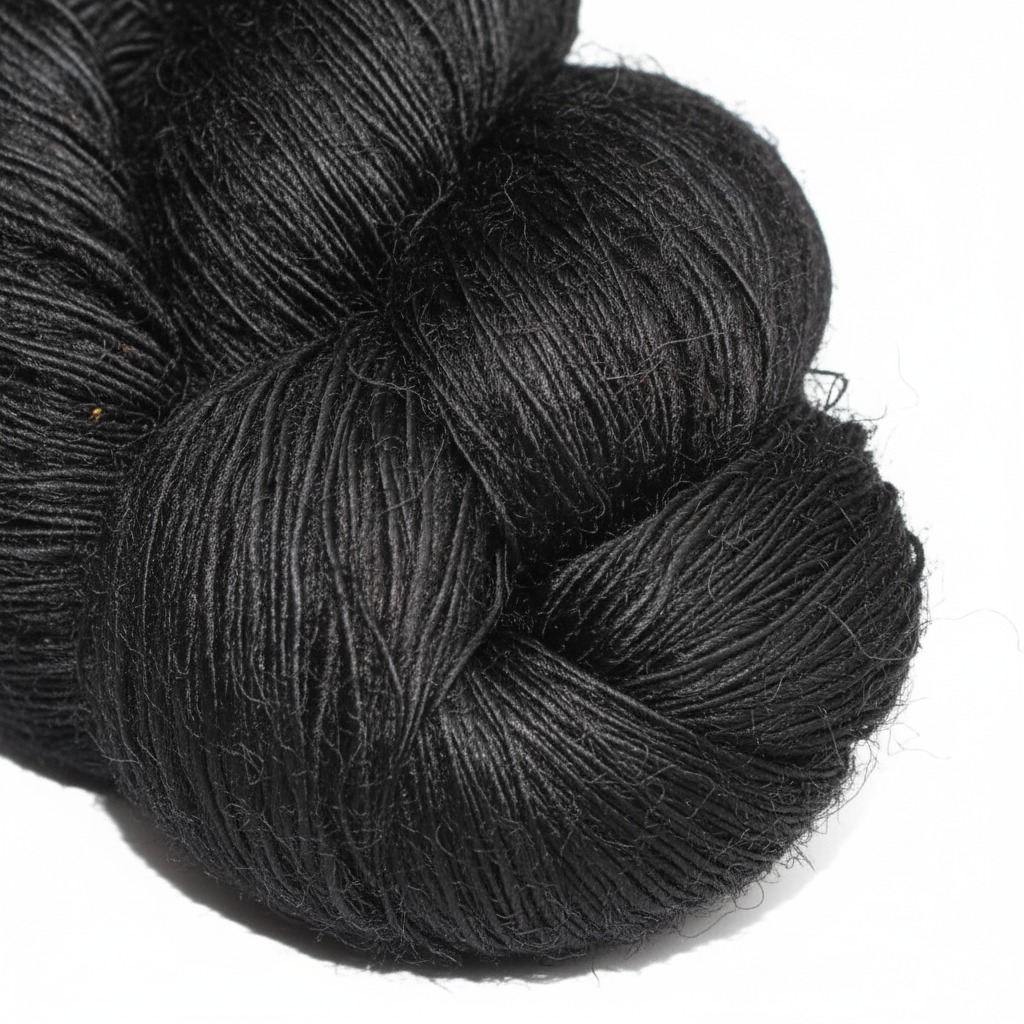 Closeup – Black Sari Silk Yarn Texture